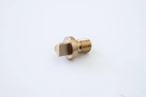 Triangular screw M20x25